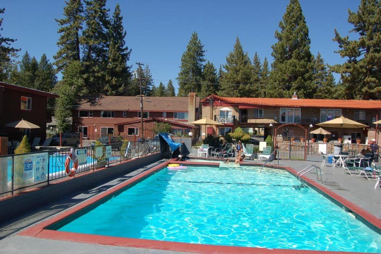 كينغس بيتش Crown Motel المظهر الخارجي الصورة
